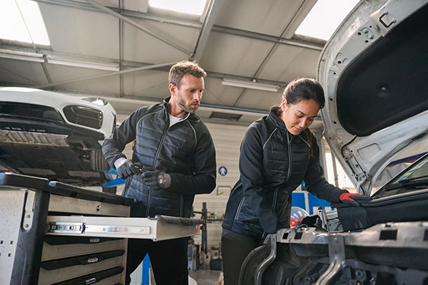 Arbeitskleidung für alle Gewerke